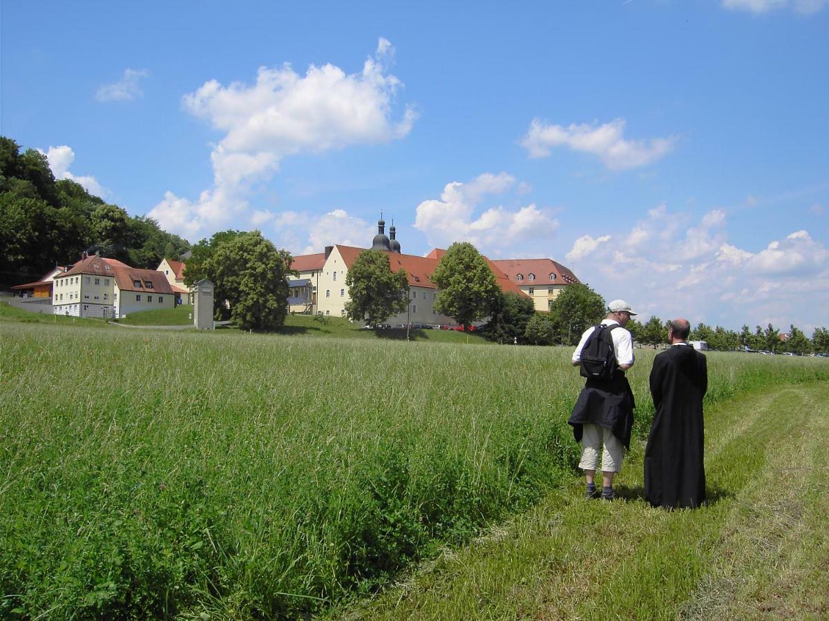 Kloster Plankstetten Gaste- Und Tagungshaus Berching Luaran gambar