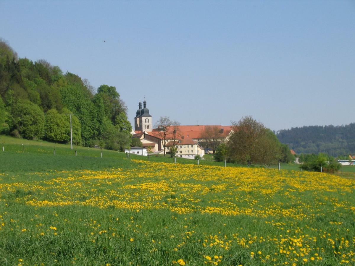 Kloster Plankstetten Gaste- Und Tagungshaus Berching Luaran gambar